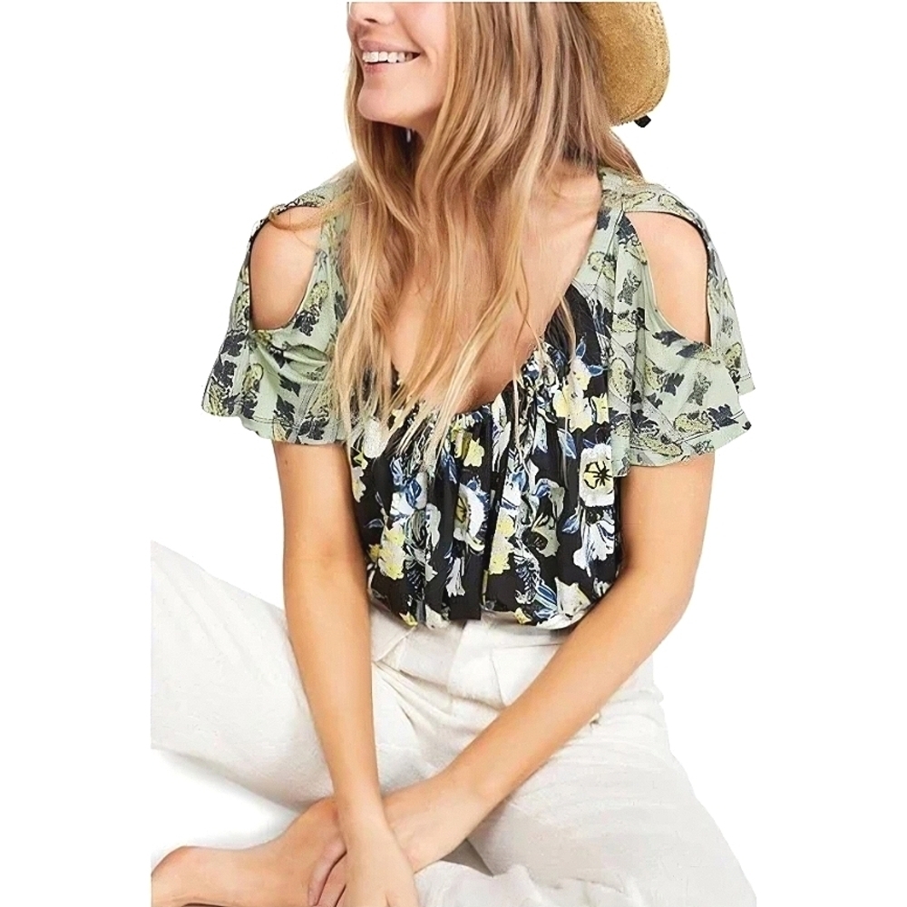 Free People Baja babe cold shoulder floral blouse, size Small